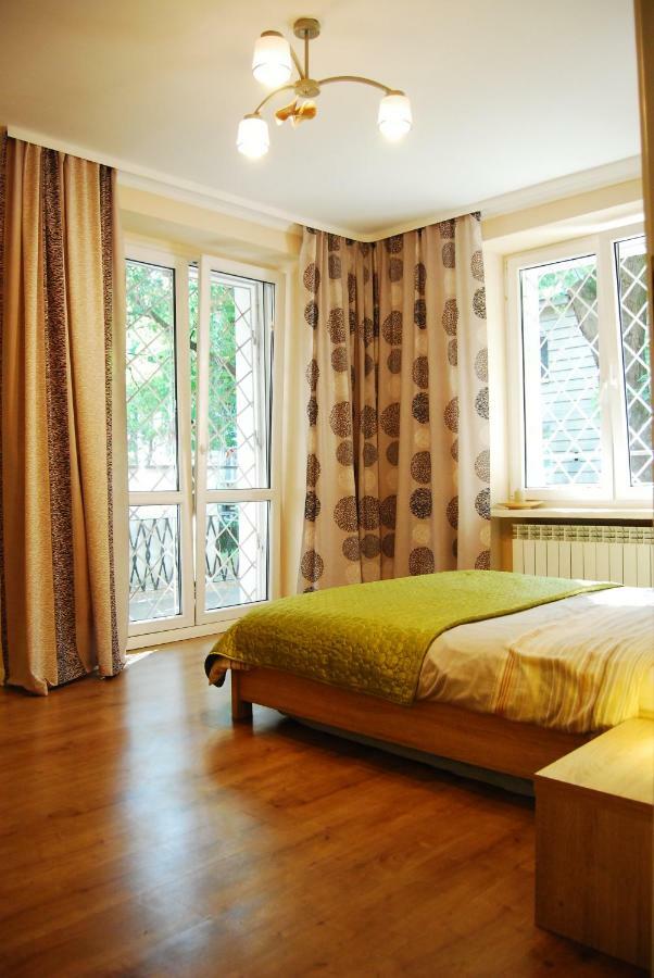 Bed & Breakfast Sielce Warszawa Extérieur photo